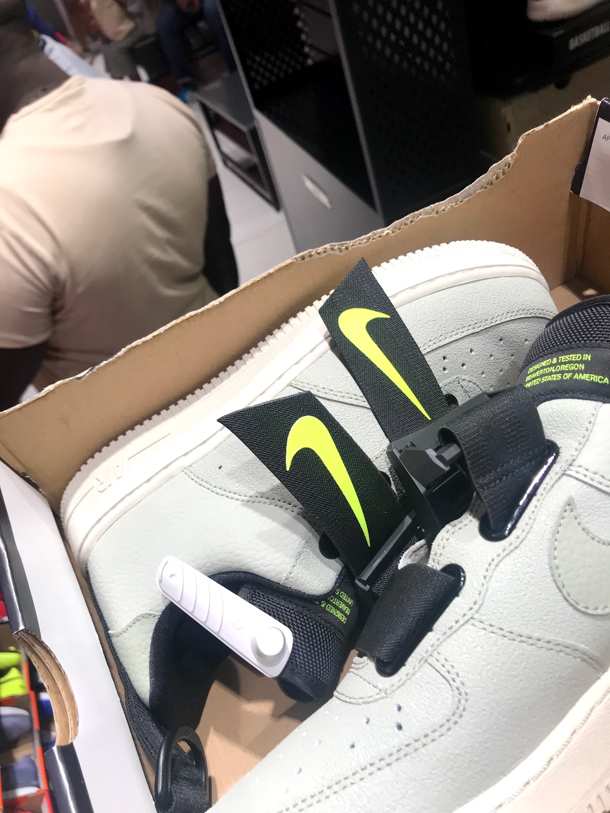 woodmead nike factory air force price